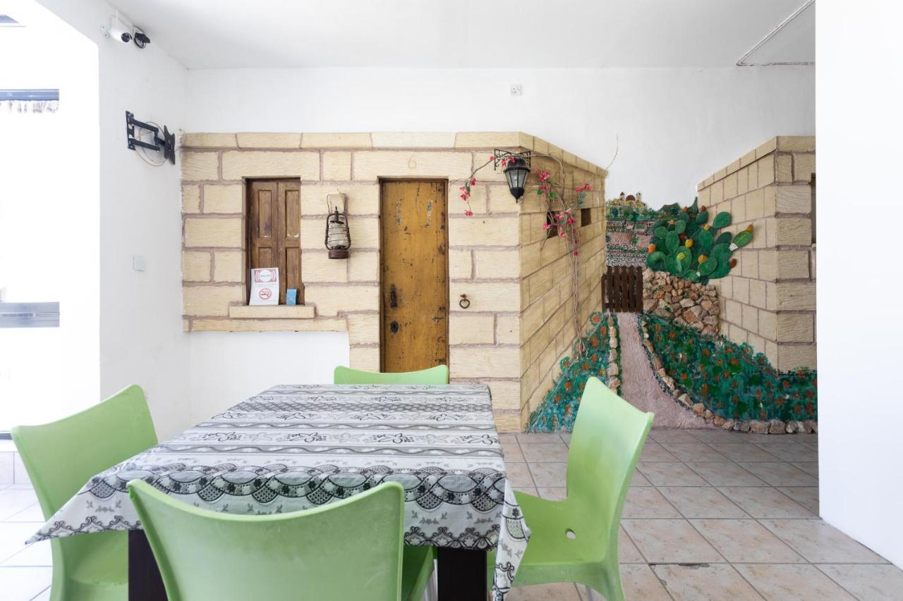 סיינט פול ביי Tarona Guesthouse מראה חיצוני תמונה