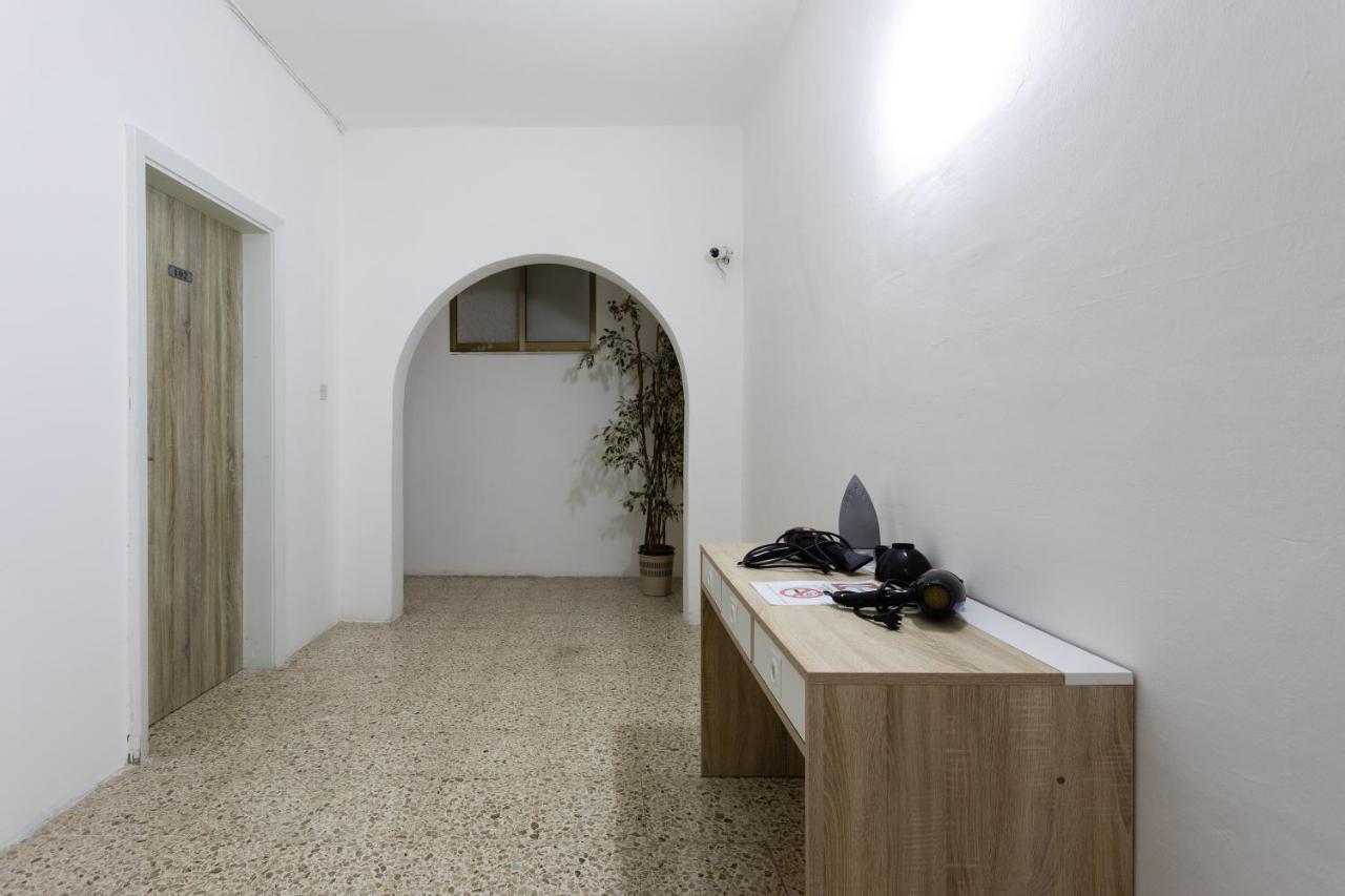 סיינט פול ביי Tarona Guesthouse מראה חיצוני תמונה
