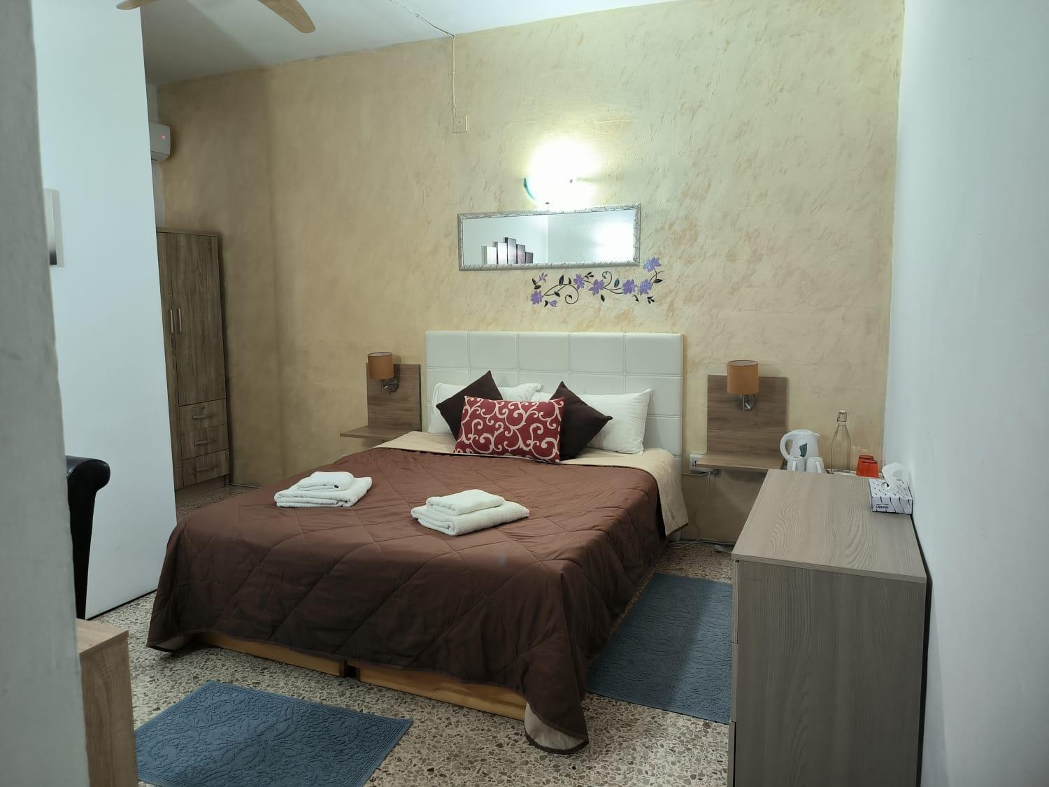 סיינט פול ביי Tarona Guesthouse מראה חיצוני תמונה