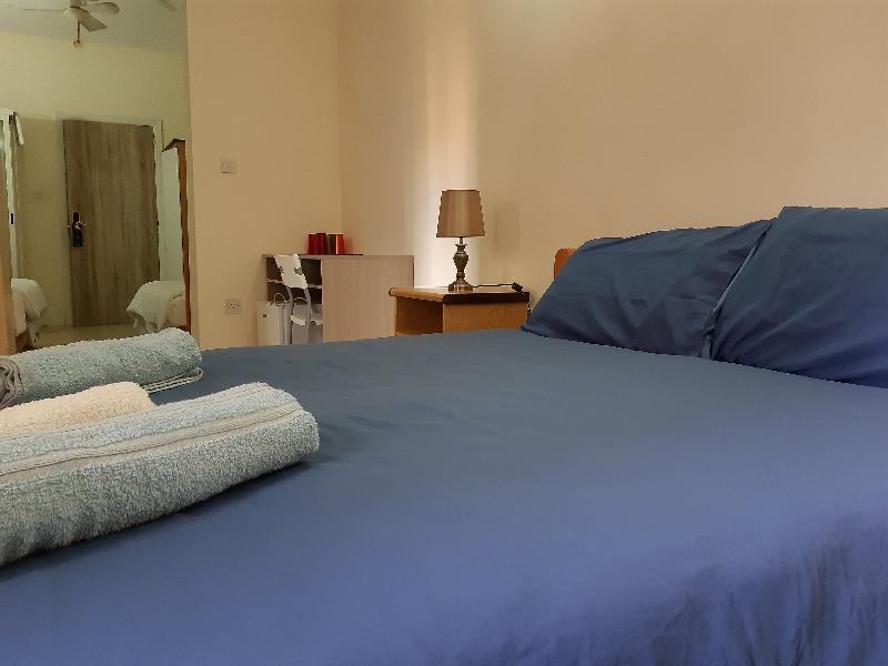 סיינט פול ביי Tarona Guesthouse מראה חיצוני תמונה