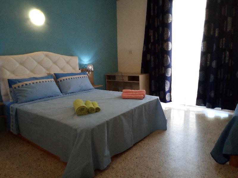 סיינט פול ביי Tarona Guesthouse מראה חיצוני תמונה